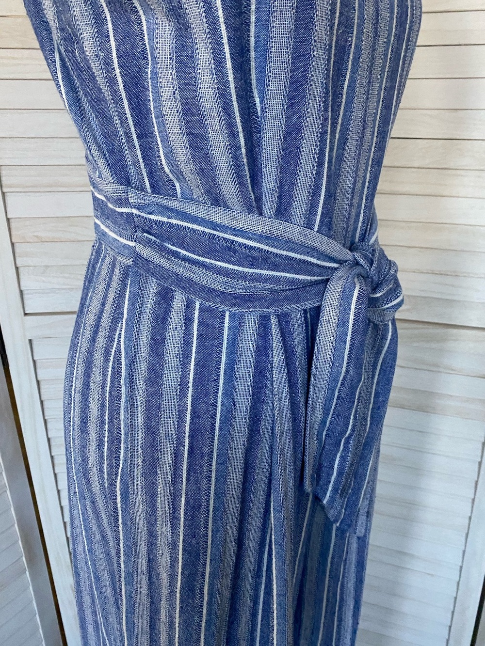 Calvin Klein Blue/White Striped Linen V-Neck Sleeveless Tie Waist Jumpsuit 10 - Picture 5 of 16